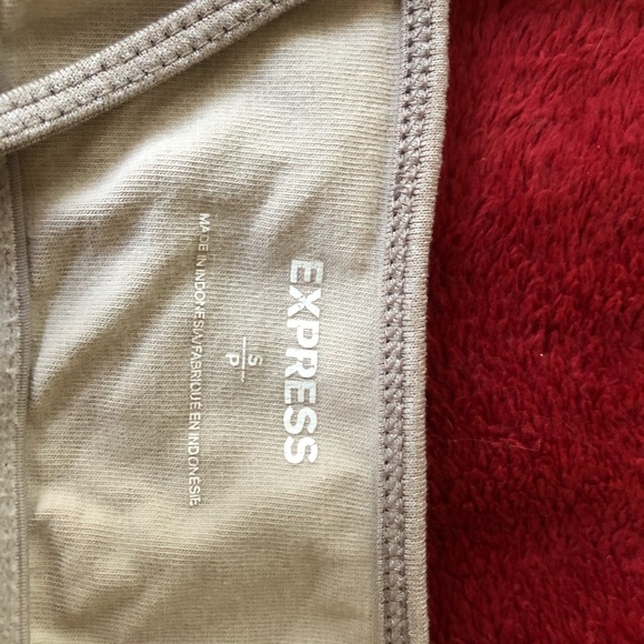 Express cami with lace detail at hem. - Picture 3 of 4